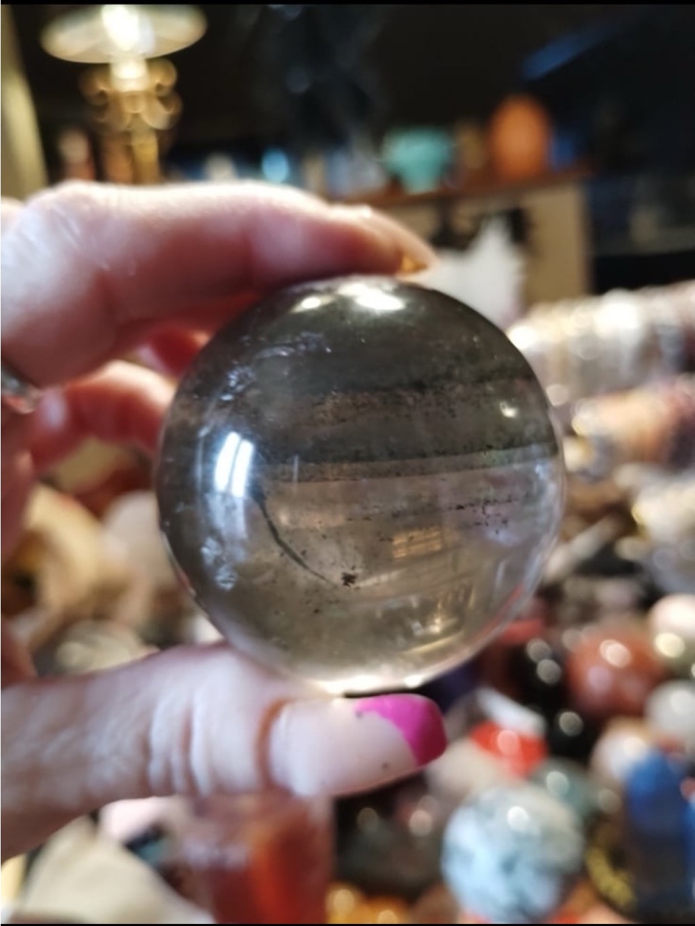 Green Garden Quartz Sphere HQ with chlorophyll - Picture 9 of 9